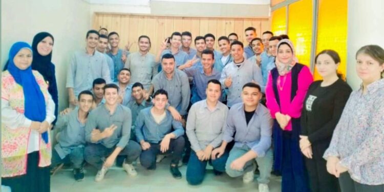 مبادرة رئيس الجماهيرية بداية جديدة لبناء الإنسان المصري 