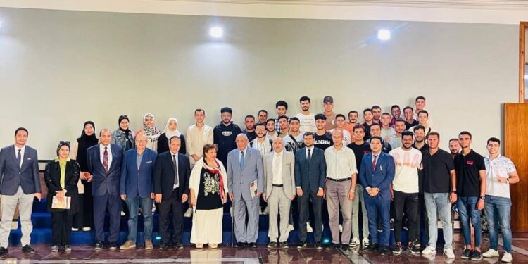 الدكتورة سلوى بكير ومحاضرة عن الوعي الثقافي والعلمى  والجغرافي والسياسي