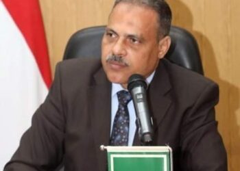 كيف نتغلب علي شح المياه النقية للشرب ونضيف إيرادات لخزانة الدولة؟