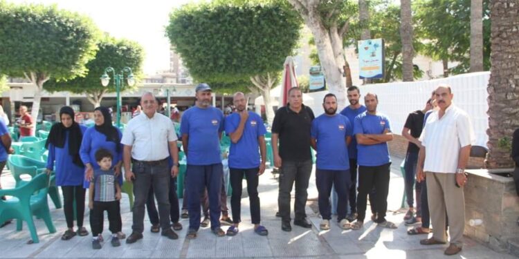 غلاء”البنزين” حديث عمال الأوليمبي والشاذلي ومجلسه يعدوا بزيادة المرتبات 