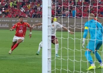 يا منجي من المهالك.. الأهلي جايلك يا زمالك 