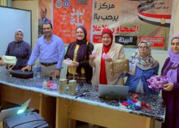 دورة تدريبيه ابدء مشروعك ضمن برامج رياده الأعمال لتمكين المرأة اقتصاديا بالسويس 