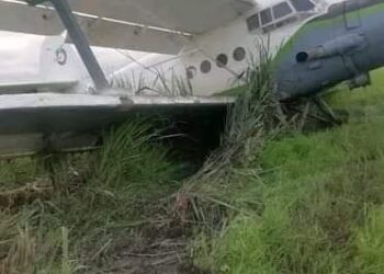 أغرب حادثه مرور بالسودان.. قتلى وجرحي باصطدام بين طائرة وتوك توك.