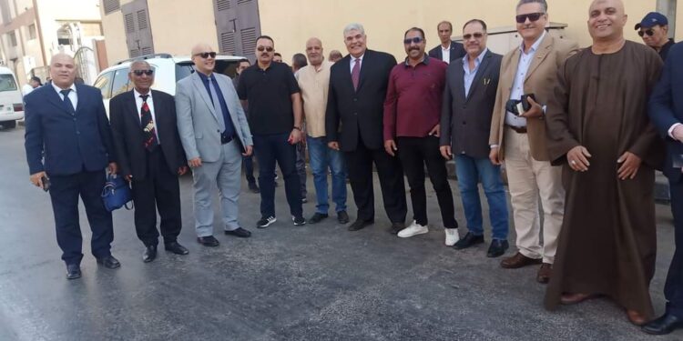 حكايات الأبطال 