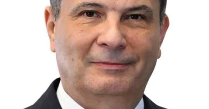 وزير الزراعة يغادر القاهرة للمشاركة في اجتماعات المنتدى الإقليمي لتحول أنظمة الغذاء في المنطقه الاقليميه