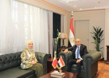 وزير التربية والتعليم يبحث مع سفيرة مملكة البحرين بالقاهرة فرص تعزيز التعاون المشترك في مجال التعليم قبل الجامعي