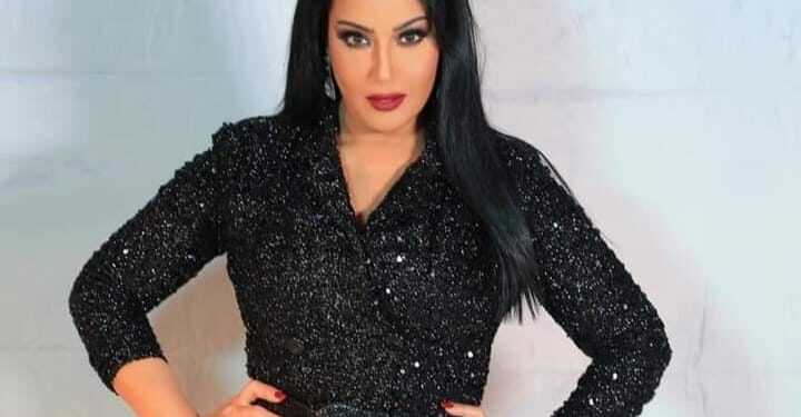 سمية الخشاب ترد على منتقدي فيلم “أوراق التاروت”: “اركب ع الموجة” وتفتح النار على الإنتقادات