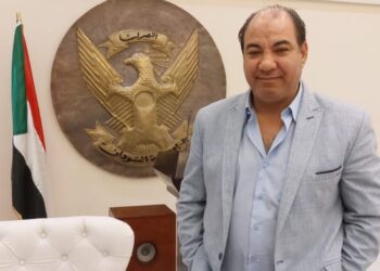 صباح_مصري …                       متي يفقد الرجل هيبته أمام المرأة؟ 