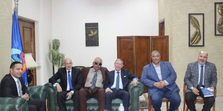 القاضي يحرر جلاد دنشواي   إبراهيم الهلباوي النجم الذي هوي للمؤلف معالي المستشار بهاء المري 