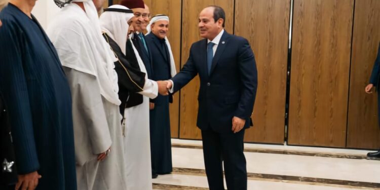 إتحاد القبائل العربية بالإسكندرية يشارك في احتفالات نصر أكتوبر بالعاصمة الإدارية بحضور الرئيس عبد الفتاح السيسي