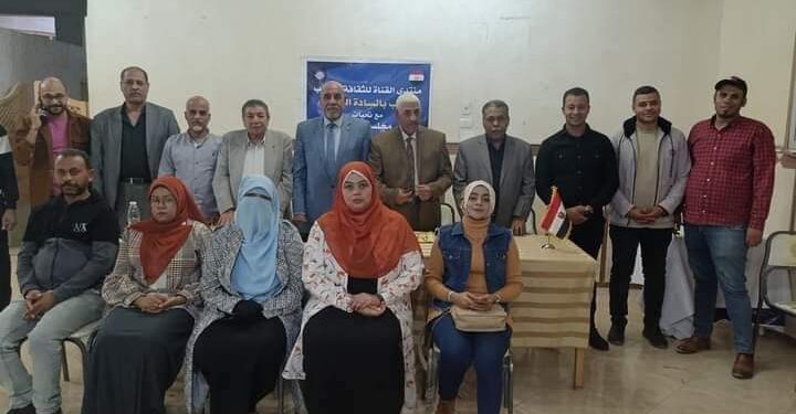 السويس ..مُحاضرة بعنوان «أداب الحوار وأثره علىٰ الفرد والمُجتمع»  لمُلتقىٰ القناة للثقافة والأدب