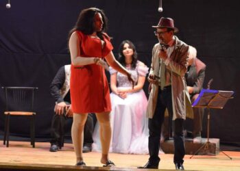 الفنان الشاب اسلام ماكى وبرنامح ايه الاخبار على قناة نايل لايف