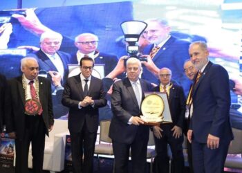 رئيس جامعة المنصورة يشهد فعاليات إفتتاح الكونجرس العالمي لمنظمة جراحة الجهاز الهضمي والكبد والأورام 