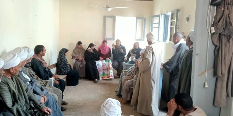 ندوة بالجهود الذاتية بقرية عبود عن التربية السليمة للطيور و المواشي