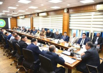 مرزوق خلال رئاسته مجلس إدارة المنطقه الصناعيه بجمصة