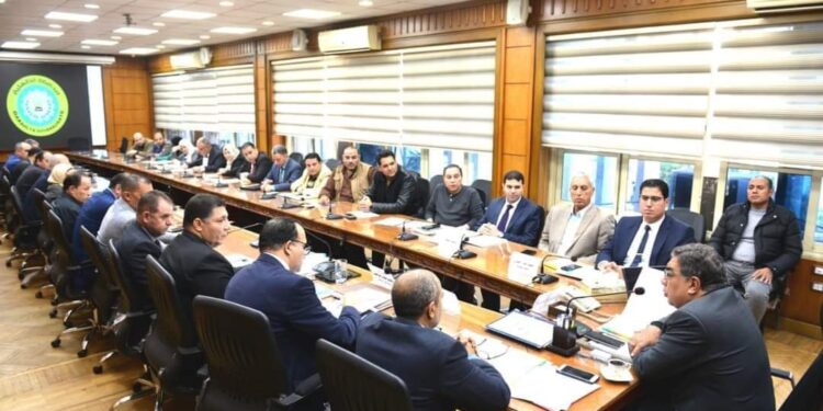 مرزوق خلال رئاسته مجلس إدارة المنطقه الصناعيه بجمصة