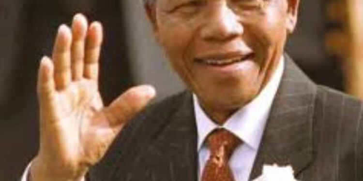 الأسطورة.. نيلسون مانديلا