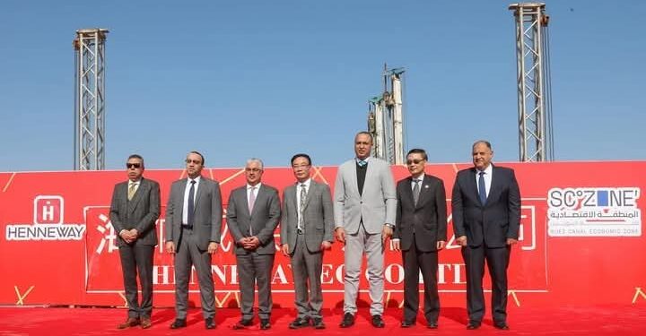 رئيس اقتصادية قناة السويس يشهد تدشين حجر أساس مشروع “هينيواى” الصينية في منطقة القنطرة غرب الصناعية