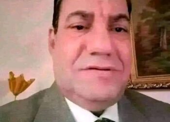 دراسة نقدية عن قصيدة ” أسافر في عينيك” 