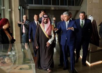 وزير السياحة والآثار يلتقي وزير الثقاقة بالمملكة العربية السعودية والوفد المرافق