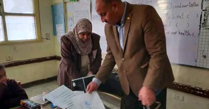 وكيل التعليم بالمنيا يتفقد سير العملية التعليمية بعدد من مدارس المحافظة