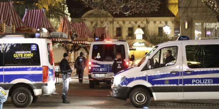 حادث دهس مروع في ألمانيا: مقتل 11 شخصًا وإصابة 60 في سوق عيد الميلاد 