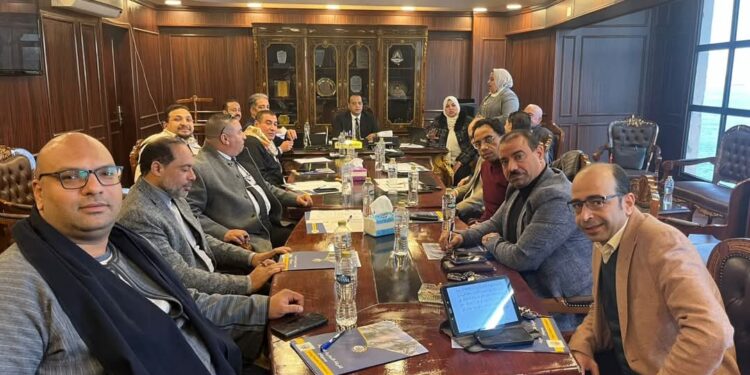 غرفة سوهاج التجارية: اجتماع موسع لمناقشة عدة موضوعات لتحقيق الاستفادة لأبناء سوهاج