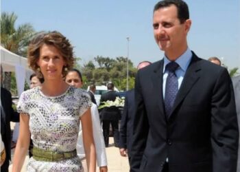 حقيقة طلب “أسماء الأسد “الطلاق من بشار ومغادرتها موسكو