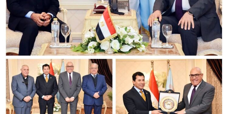 مباحثات بين رئيس الهيئة العربية للتصنيع ووزير الشباب والرياضة