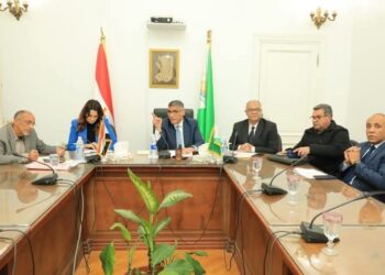 محافظ الجيزة يعقد لقاءه الدوري مع المواطنين لبحث الشكاوي والطلبات المقدمة