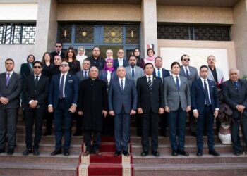 محافظ الإسماعيلية يستقبل نائب رئيس حزب حماة الوطن والوفد المرافق له 