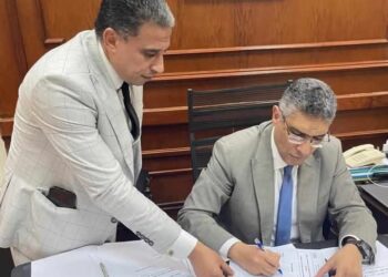 محافظ الجيزة يعتمد مواعيد إمتحانات الفصل الدراسى الأول للصفوف الدراسية.