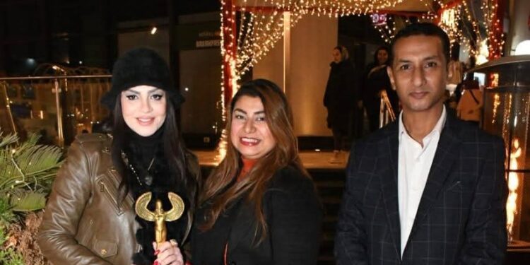 تكريم الفنانة إيمان ناجي في معرض للمشغولات اليدوية باشتراك أربع دول