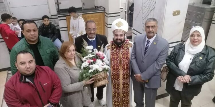 محافظة الإسكندرية : المصريين الأحرار يعلقون البنرات و يزورون الكنائس لتهنئة الأقباط بعيد الميلاد المجيد