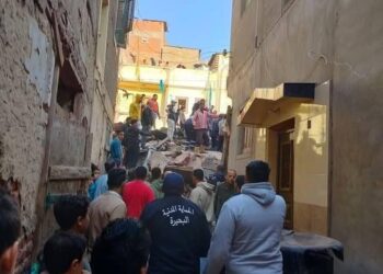 محافظة البحيرة: انهيار منزل علي سكانه بادكو