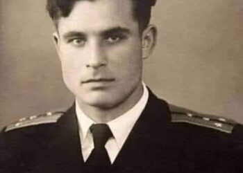 آلَرجّلَ آلَذِيَ أنِقُذِ آلَعٌآلَمً مًنِ آلَحًربً آلَعٌآلَمًيَةّ آلَثًآلَثًةّ آلَنِوٌوٌيَةّ