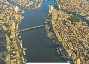 من نشأة علي أرض الكنانة فرض عليه عشقها