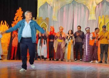 ثقافة أسيوط تسدل الستار علي العرض المسرحي ” ليلة من ألف ليلة وليلة