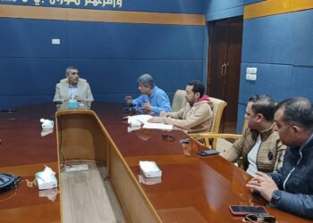 الغرفة التجارية بدمياط تناقش تحديات قطاع التخليص الجمركي مع هيئة ميناء دمياط