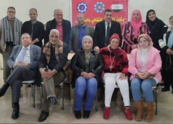 الأدب نشاط لغوي