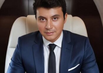 ما يعي الذات ويضيىء الكوامن الخفية منها