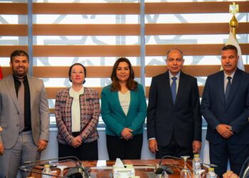 وزيري البيئه والتنمية المحلية يشهدان إعادة تشغيل مصنع تدوير المخلفات بالمنيا