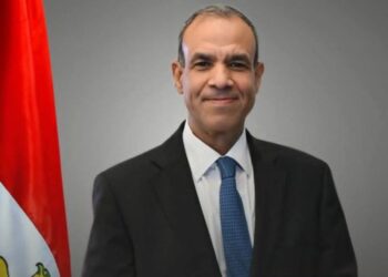 وزير الخارجية والهجره المصري بالسعودية للتشاور بشأن التحديات الإقليمية المشتركه 