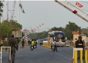 تبادل إطلاق النار بين المواقع العسكرية لباكستان والهند