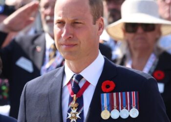 تساؤلات حول حضور الملك تشارلز جنازة البابا فرنسيس  أم ينوب عنه الأمير وليام؟