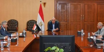 وزير الري يتابع حالة المنظومة المائية وتطهيرات الترع والاستعداد لفترة أقصى الإحتياجات المائية