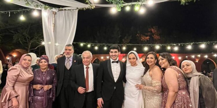 تهنئة بالزفاف السعيد