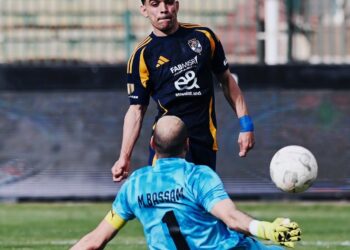 الأهلي يبتعد بالقمة و ينجو من مفاجآت سيراميكا