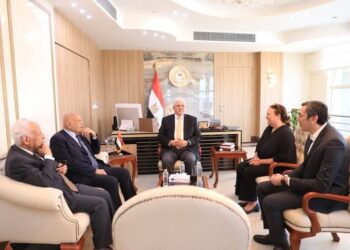 وزير التعليم العالي يستقبل الجراح العالمي الدكتور مجدي يعقوب