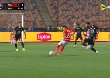 بهدفين لإمام و وسام .الأهلى متصدر و تمام